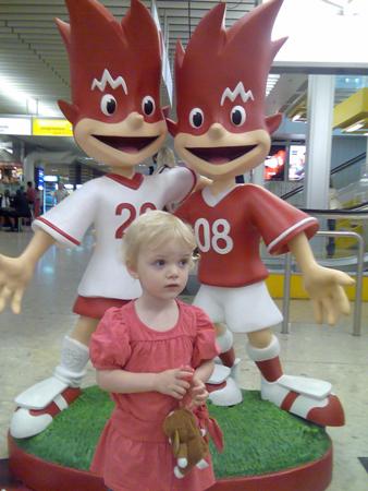 euro08 - maeva et footix.jpg